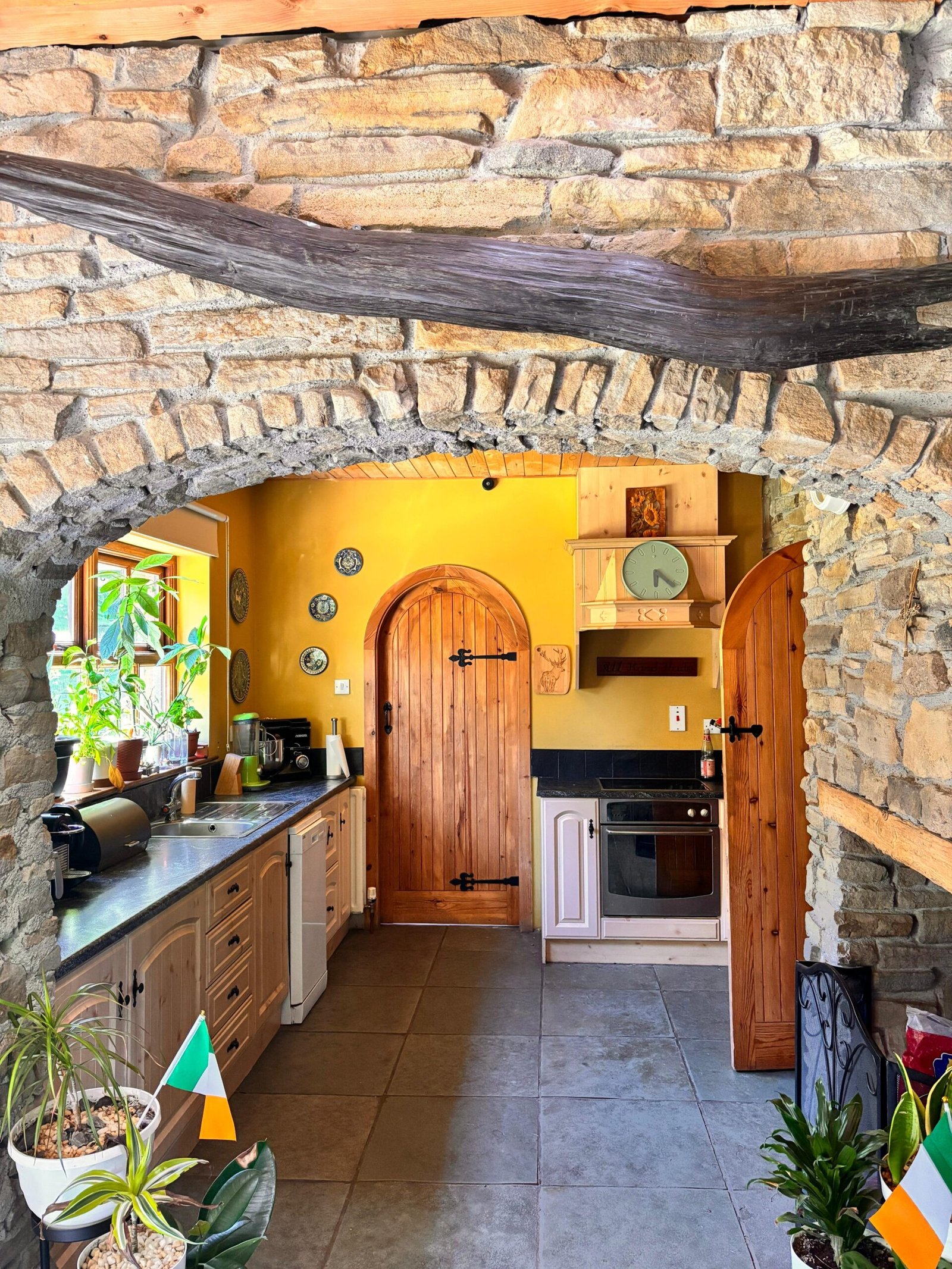 Airbnb in Ireland's Countryside